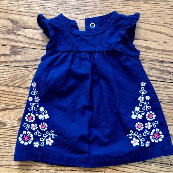Newborn Dress Bundle - Picture 4 of 5